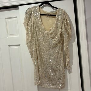 Sequin dress v neck puff sleeves